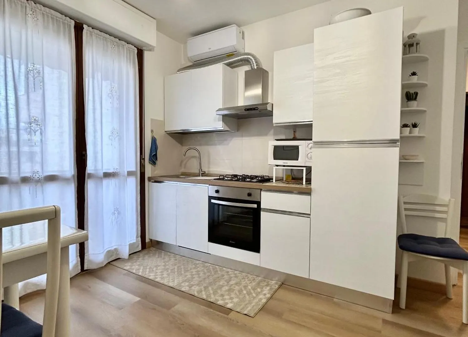Holiday Alghero Kennedy 76A 0*,  イタリア